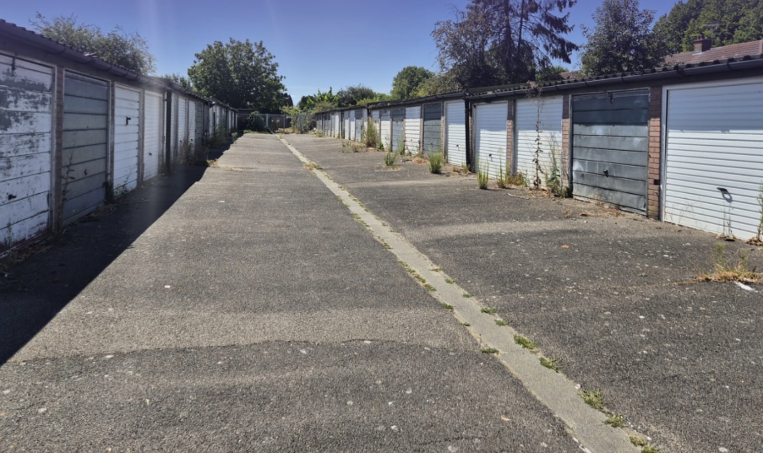 Lot of 160 Garages portfolio of 3 properties for sale on LoopNet.co.uk Building Photo- Image 1 of 3