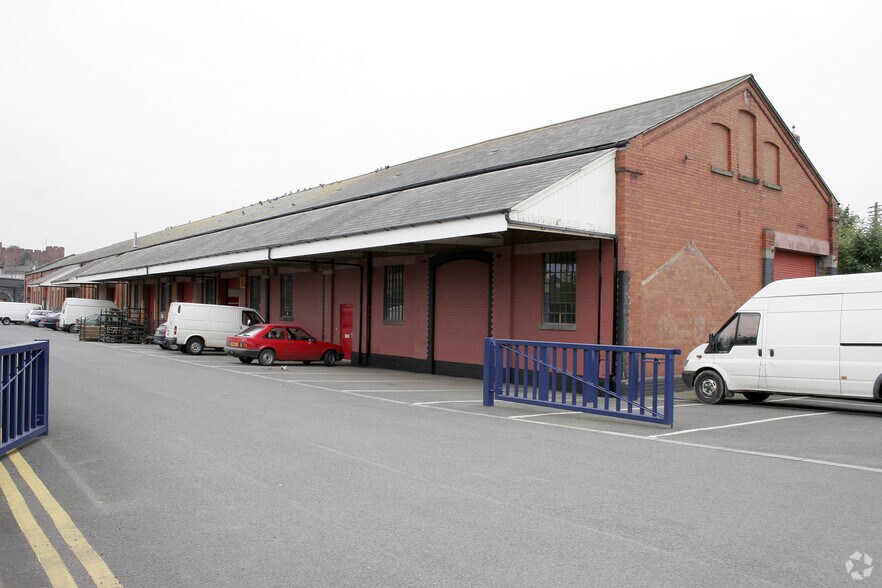 Castle Foregate, Shrewsbury to rent - Primary Photo - Image 1 of 1