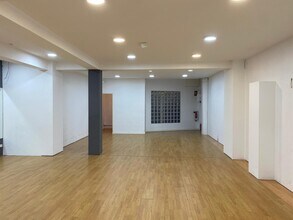 Office / Retail in Martorell, Barcelona to rent Interior Photo- Image 1 of 5
