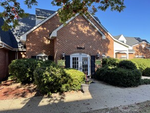 11345 Pembrooke Sq, Waldorf, MD for sale Primary Photo- Image 1 of 5