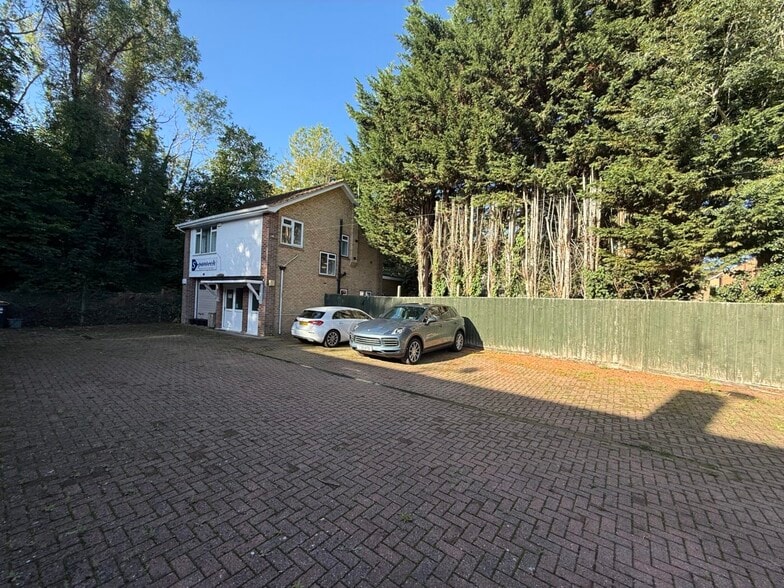 Lagham Rd, Godstone for sale - Building Photo - Image 2 of 9