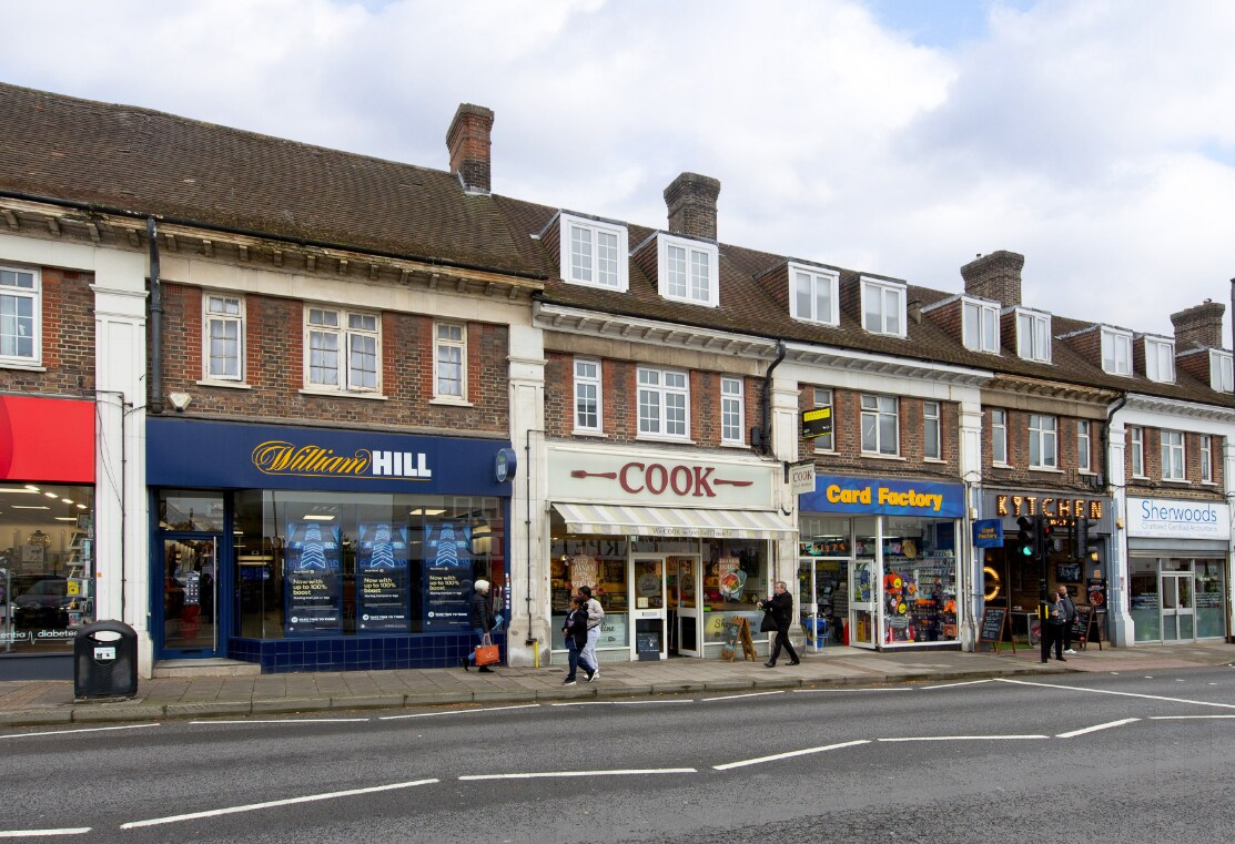 77 High St, West Wickham for sale Primary Photo- Image 1 of 1