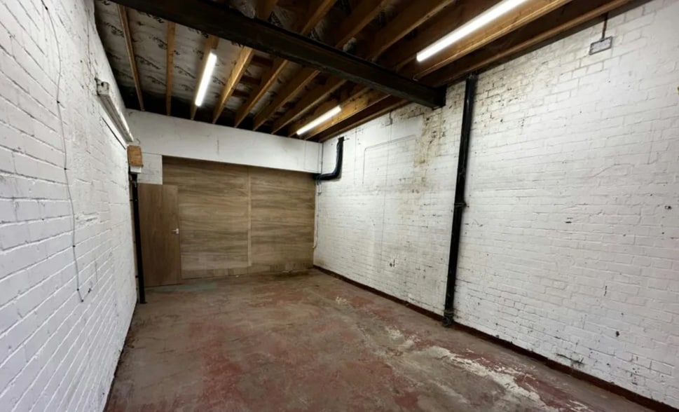 80 Rugby Rd, Hinckley to rent - Interior Photo - Image 3 of 3