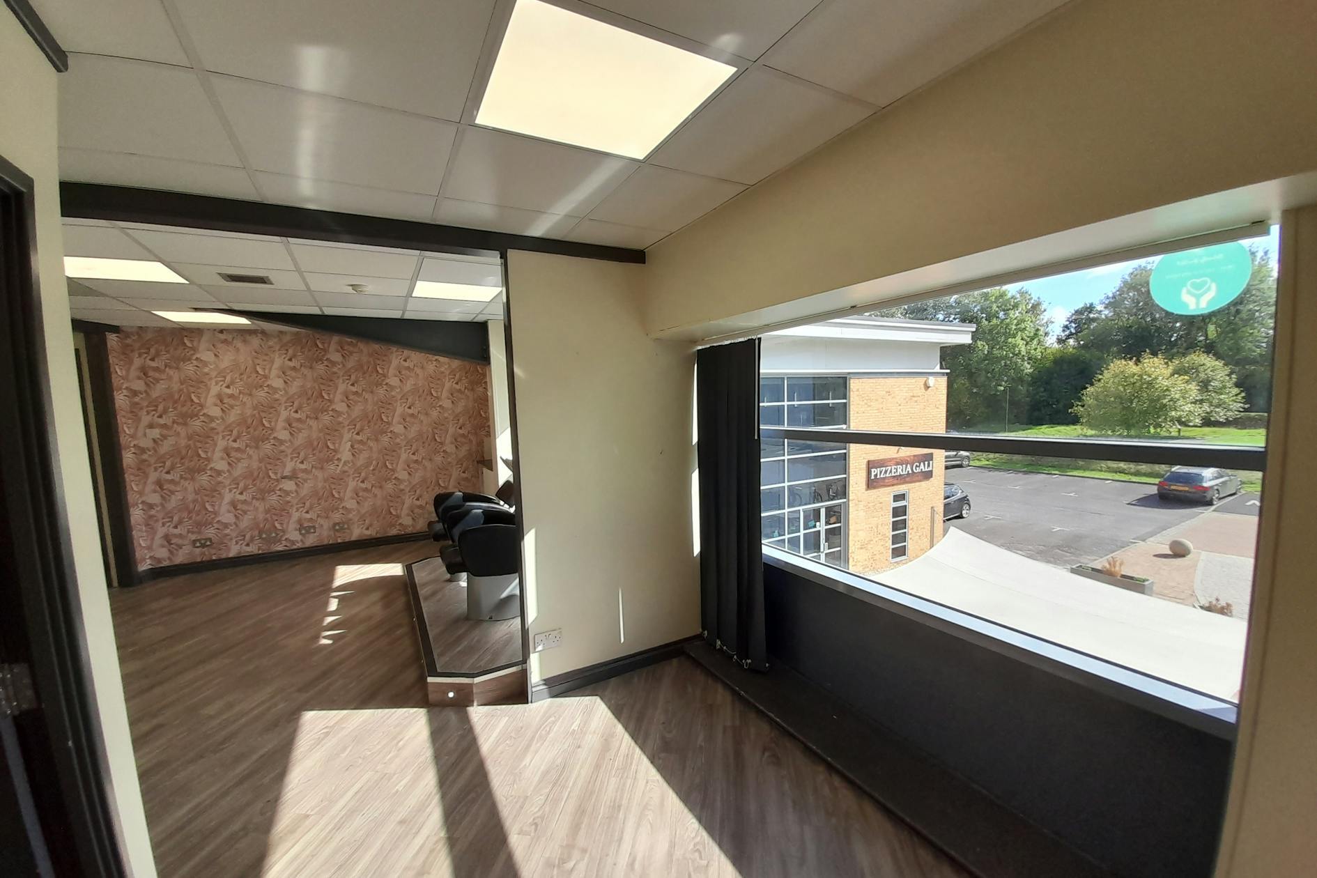 Stag Oak Ln, Chineham to rent Interior Photo- Image 1 of 4