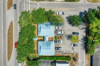 1700 Santa Barbara Blvd, Naples, FL - aerial  map view