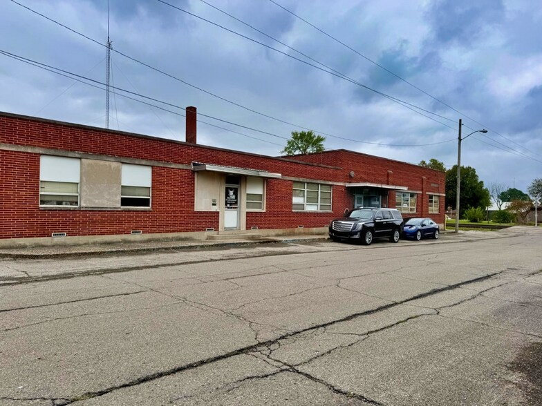 1416 Lincoln St, Anderson, IN for rent - Building Photo - Image 3 of 4