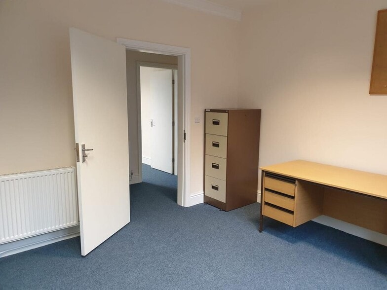 Hellifield, Skipton to rent - Building Photo - Image 2 of 6