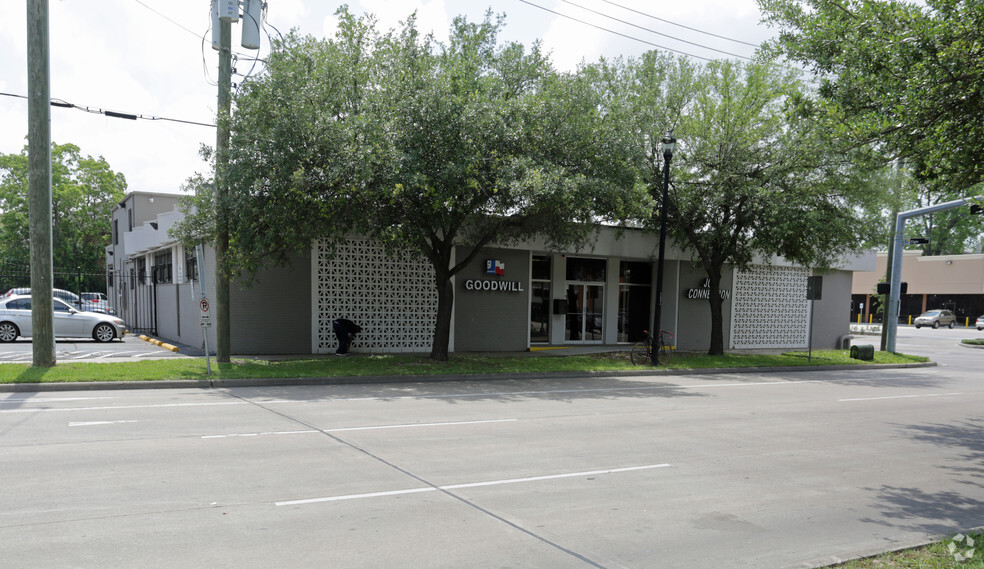 3121 San Jacinto St, Houston, TX for rent - Building Photo - Image 3 of 4