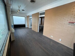 2821-2909 McKinney Ave, Dallas, TX for rent Interior Photo- Image 2 of 4