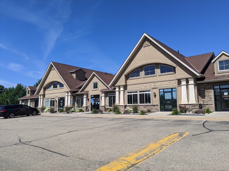 13951-13959 W Preserve Blvd, Burnsville, MN to rent - Building Photo - Image 1 of 29