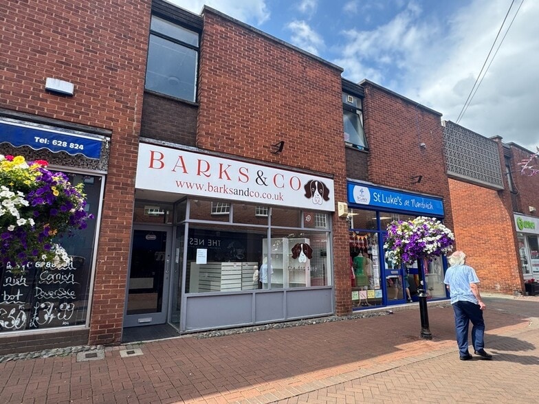 17 Pepper St, Nantwich to rent - Building Photo - Image 2 of 2