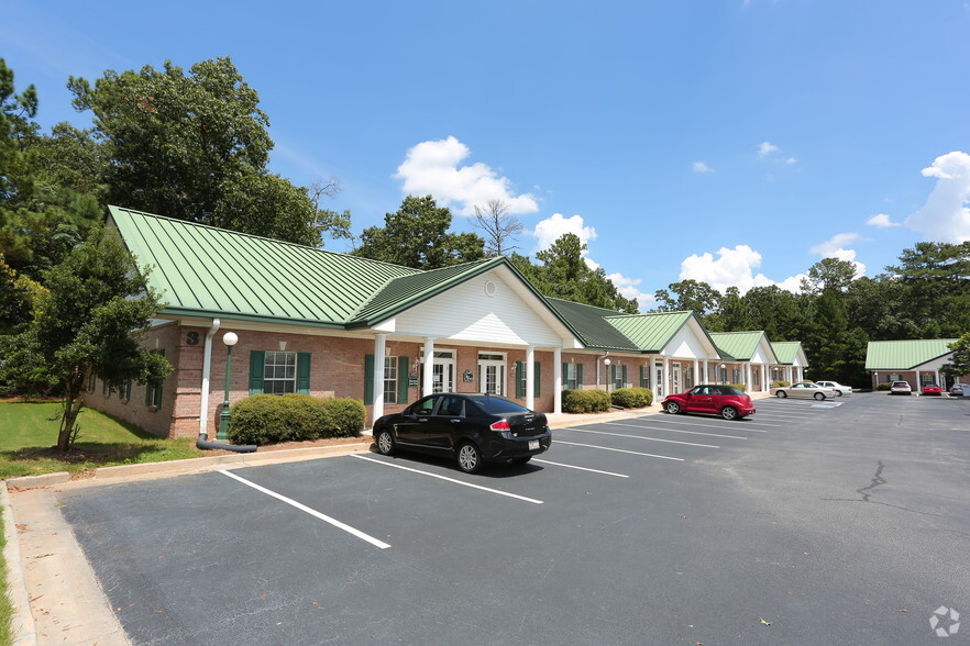 133-147 Lee Byrd Rd, Loganville, GA for sale - Primary Photo - Image 1 of 14