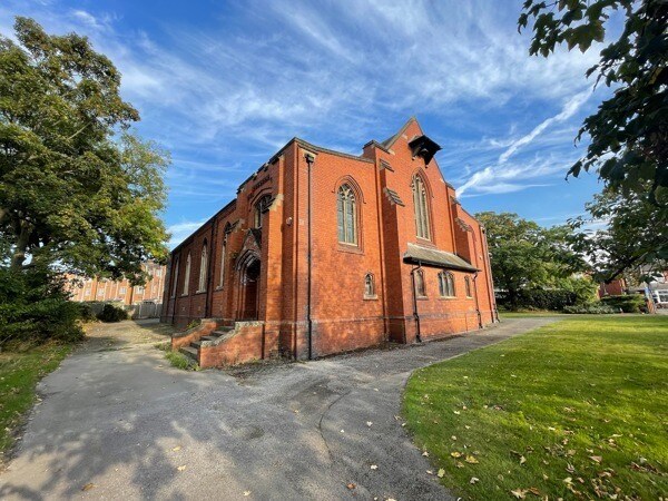 1 Churchfield Ln, Castleford for sale Primary Photo- Image 1 of 1