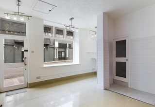 2C Monaghan St, Newry to rent Interior Photo- Image 1 of 2