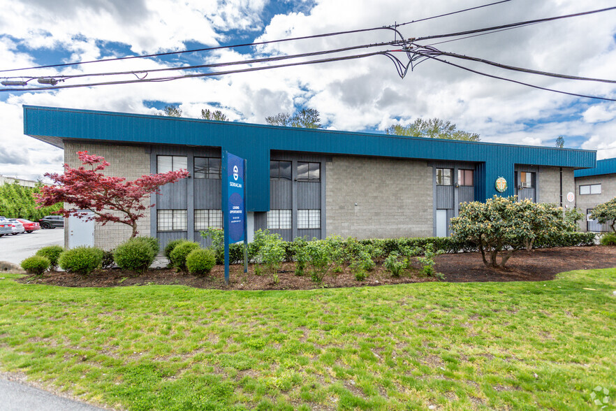 1750 McLean Ave, Port Coquitlam, BC for rent - Building Photo - Image 2 of 12