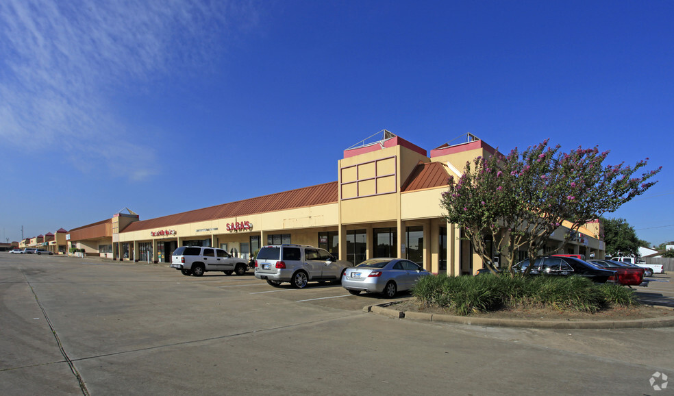 9700-9950 Fondren Rd, Houston, TX for rent - Building Photo - Image 2 of 2