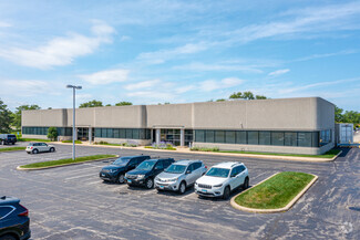 More details for 3100 Dundee Rd, Northbrook, IL - Office, Light Industrial for Rent