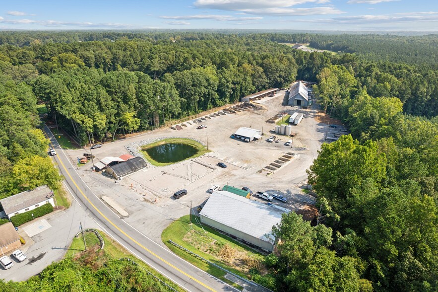 14417 Courthouse Rd, Dinwiddie, VA for sale - Primary Photo - Image 1 of 25