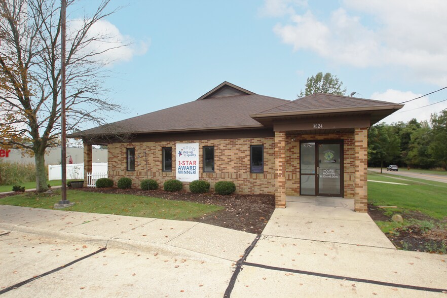 3824 Center Rd, Brunswick, OH for rent - Building Photo - Image 1 of 10