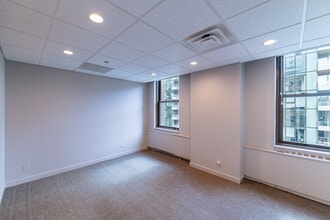 180 N Michigan Ave, Chicago, IL to rent Interior Photo- Image 2 of 3