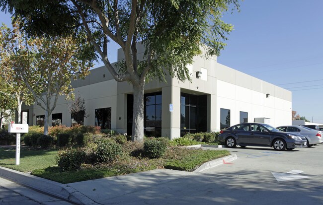 More details for 14945 La Palma Dr, Chino, CA - Light Industrial to Rent