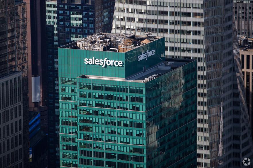 1095 Avenue of the Americas, New York, NY for sale - Aerial - Image 1 of 1