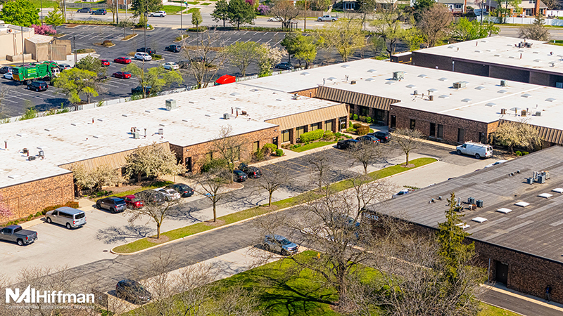 702-778 W Algonquin Rd, Arlington Heights, IL for rent - Building Photo - Image 1 of 18