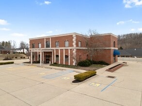 3661-3669 Teays Valley Rd, Hurricane, WV to rent Building Photo- Image 2 of 11