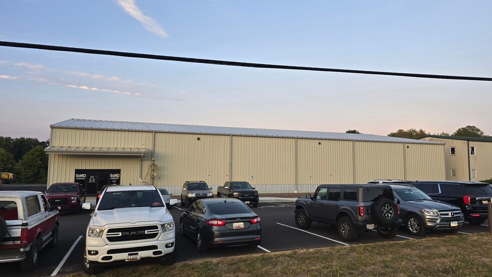 16 Acre Sport Plex Campus portfolio of 4 properties for sale on LoopNet.co.uk - Building Photo - Image 2 of 21