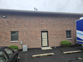 154 Cooper Rd, West Berlin, NJ for rent Building Photo- Image 2 of 8