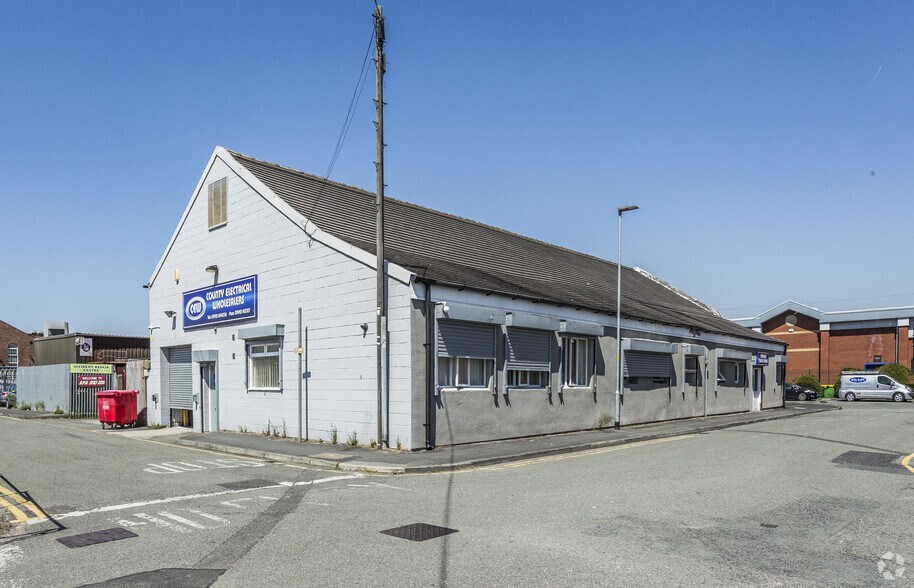 32-34 John St, Warrington for sale - Primary Photo - Image 1 of 1