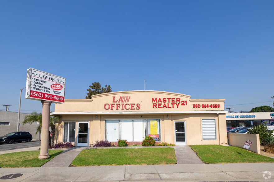 13333 paramount Blvd, South Gate, CA for rent - Primary Photo - Image 1 of 8