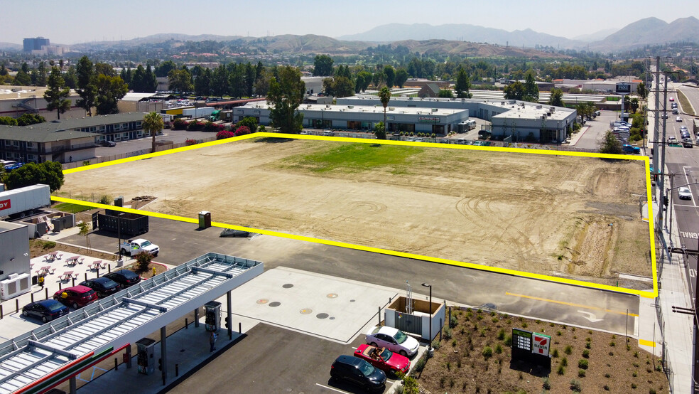 SEC S. Hunts Ln. & W. Redlands Blvd, San Bernardino, CA for sale - Building Photo - Image 2 of 3