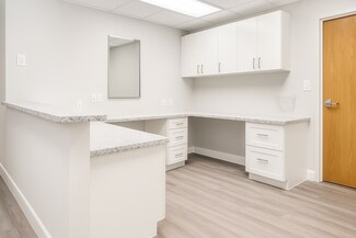 More details for 14100 Fivay Rd, Hudson, FL - Office / Medical to Rent
