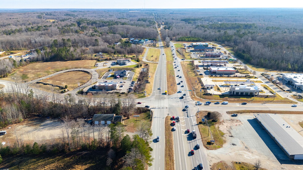 1922 Anderson Hwy, Powhatan, VA for sale - Building Photo - Image 2 of 12