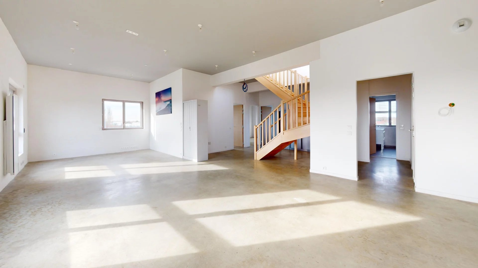 2 Route De Levis Saint Nom, Coignières for sale Interior Photo- Image 1 of 13