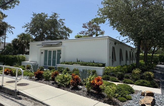 More details for 1570 Shadowlawn Dr, Naples, FL - Office to Rent