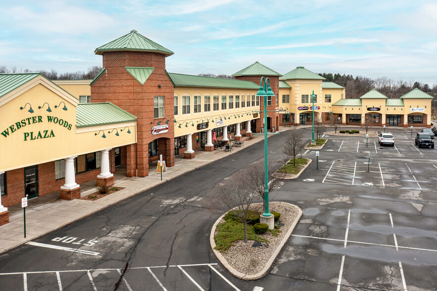 Webster Woods Plaza - Commercial Property