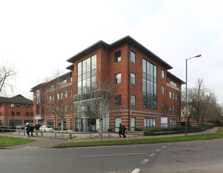 More details for 108 High St, Crawley - Office for Rent