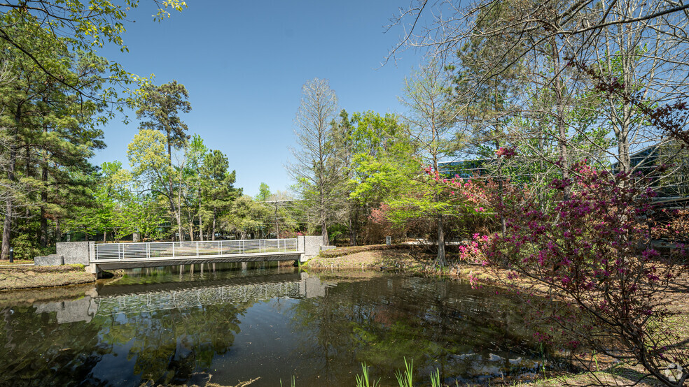 8708 Technology Forest Pl, The Woodlands, TX for rent - Building Photo - Image 2 of 6