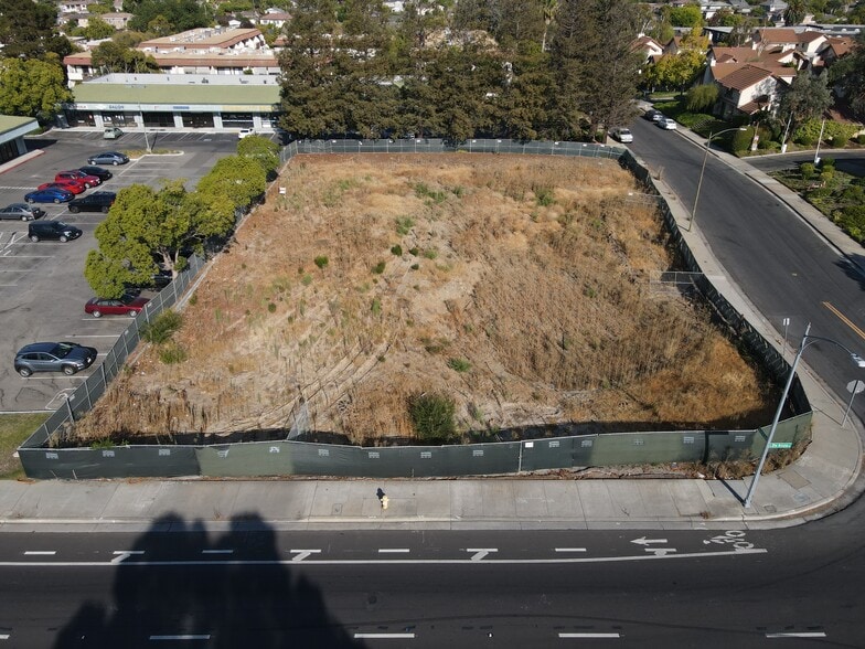 1090 S De Anza Blvd, San Jose, CA for sale - Aerial - Image 3 of 14
