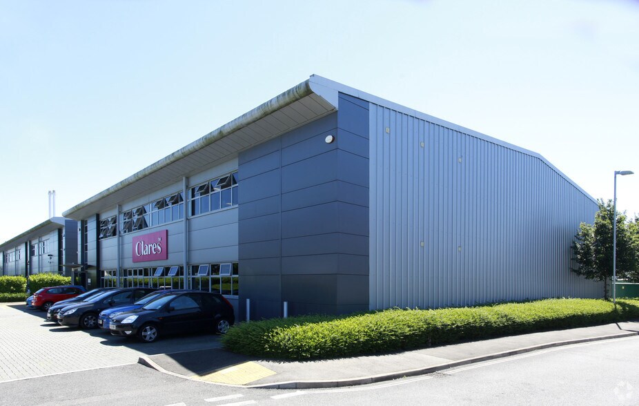 Portfield Rd, Portsmouth for sale - Building Photo - Image 1 of 1