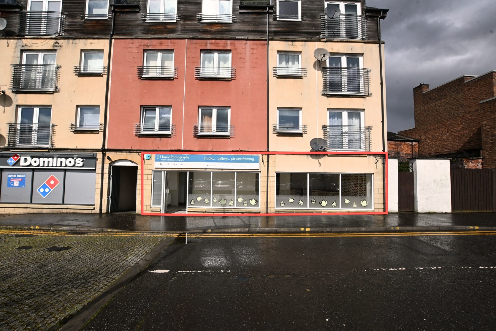 10-15 East Vennel, Alloa to rent Building Photo- Image 1 of 3