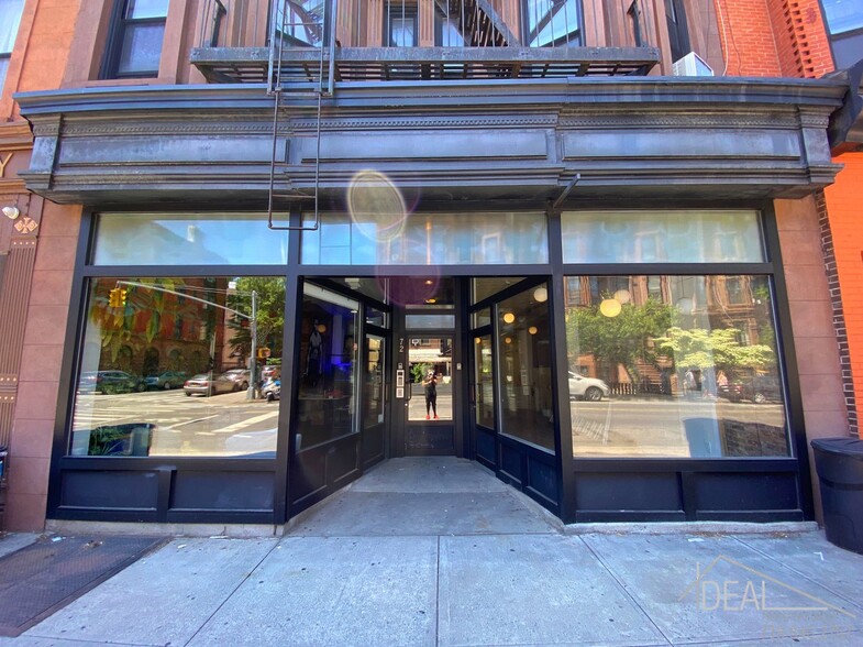 72 7th Ave, Brooklyn, NY for rent - Building Photo - Image 1 of 6