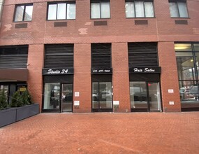 250 E 40th St, New York, NY for sale Building Photo- Image 1 of 1