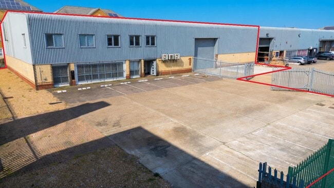 More details for Slade Green Rd, Erith - Industrial to Rent