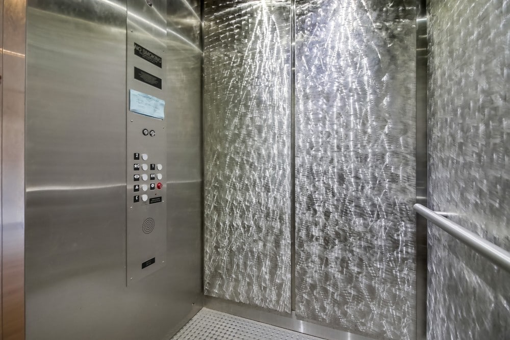 11712 Moorpark St, Studio City 91604 Office for Rent