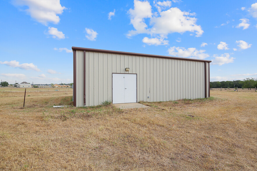 7443 Shirley, Bryan, TX for rent - Building Photo - Image 3 of 15