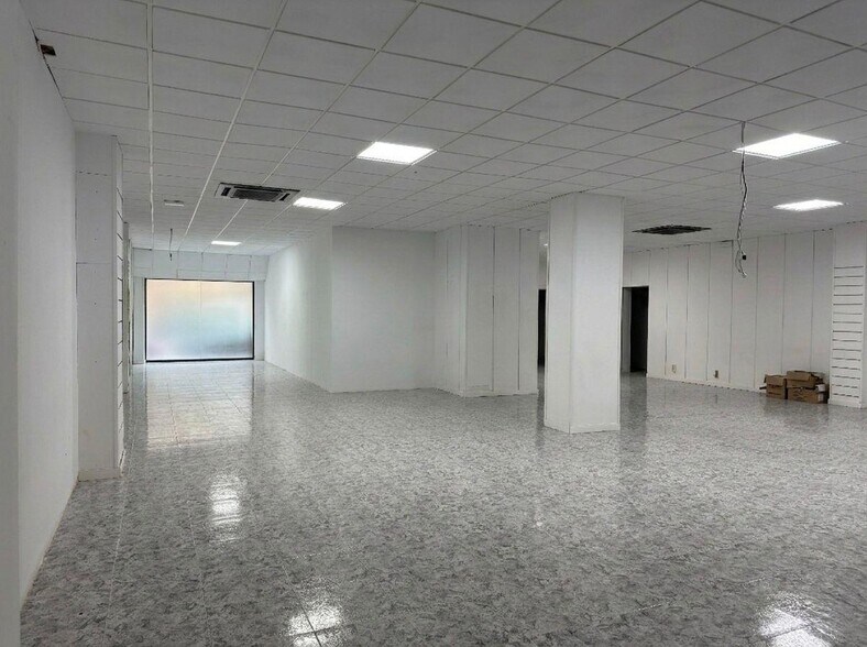 Pais Valencia, Algemesi, 36, Algemesí, Valencia to rent - Interior Photo - Image 2 of 8