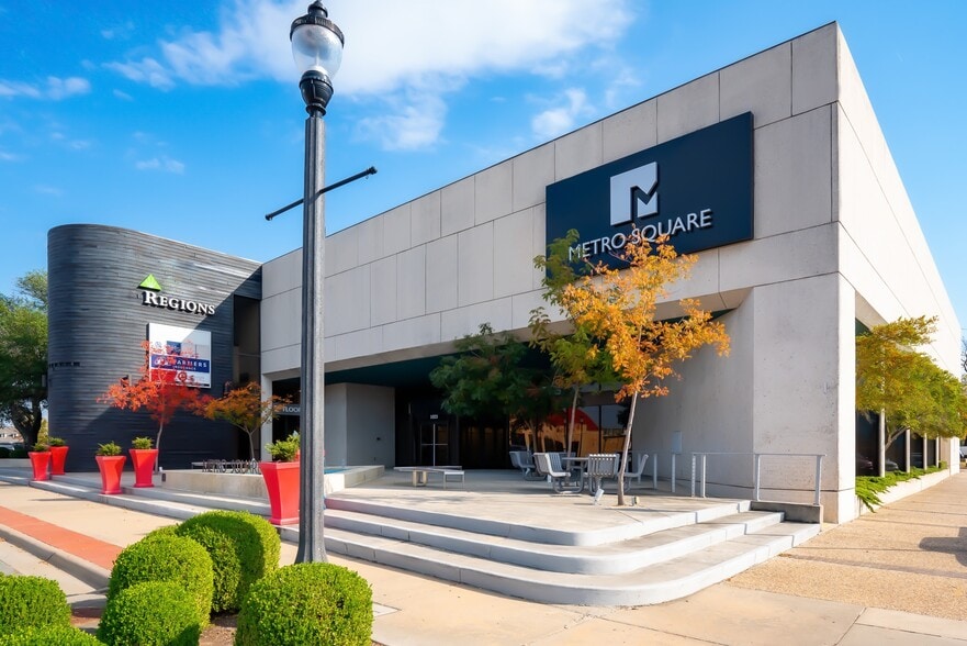 1023 Main St, Conway, AR to rent - Building Photo - Image 1 of 12